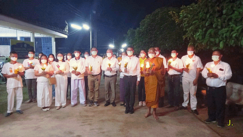 เทศบาลตำบลฉวาง จัดพิธีเวียนเทียนเนื่องในวันวิสาขบูชา ประจำปี 2565