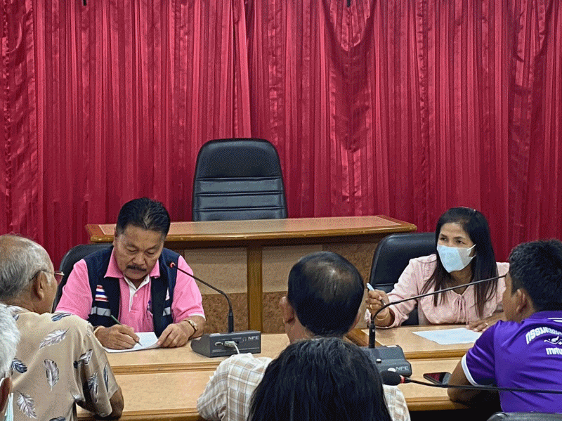 เทศบาลตำบลฉวาง ประชุมการดำเนินงานประเพณีสารทเดือนสิบ ประจำปี 2566