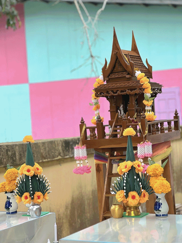 เทศบาลตำบลฉวาง ตั้งศาลพระภูมิเจ้าที่เพื่อความเป็นสิริมงคล