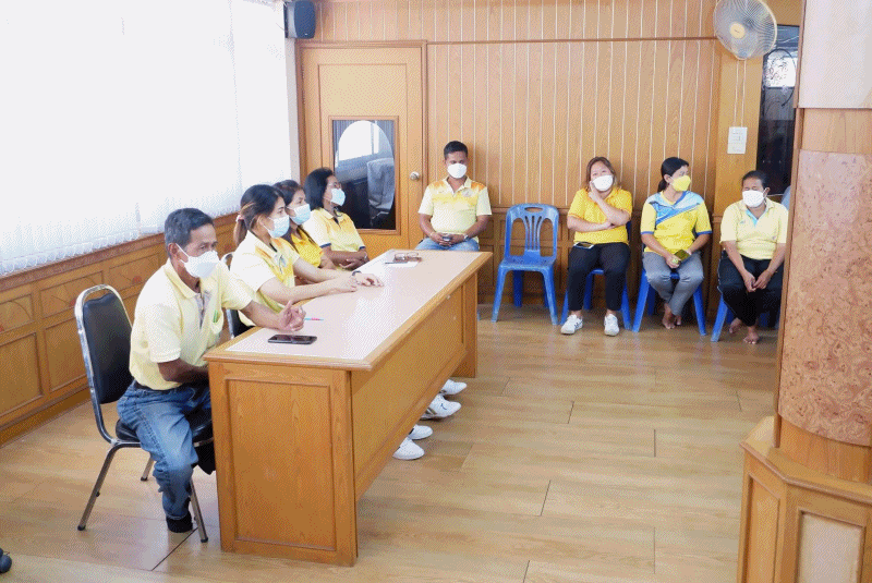 เทศบาลตำบลฉวาง ประชุมผลการปฏิบัติงานประจำเดือน