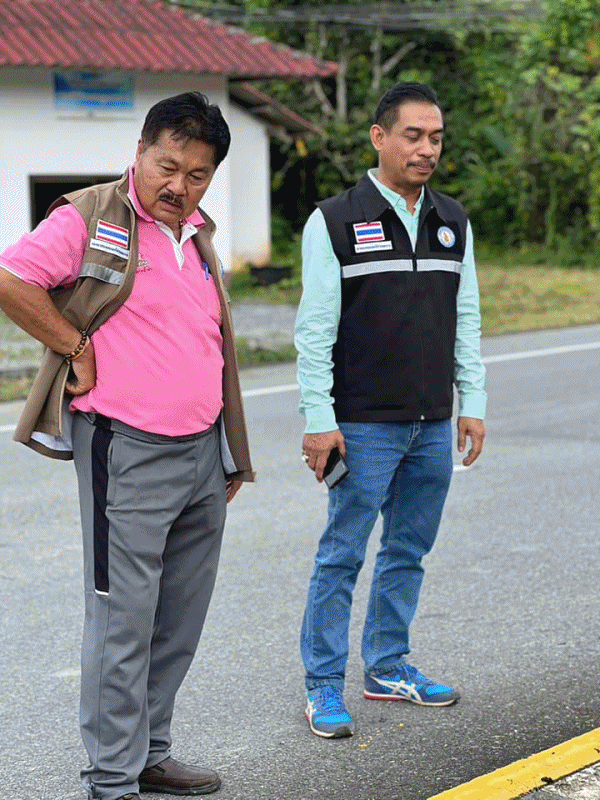 เทศบาลตำบลฉวาง เตรียมพิธีเปิดวงเวียนช่วยชีวิต (วงเวียนน้ำพุ)