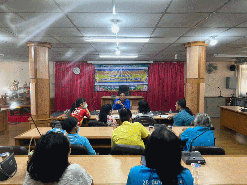 เทศบาลตำบลฉวาง ประชุมกลุ่มผ้าบาติกและมัดย้อม เทศบาลตำบลฉวาง