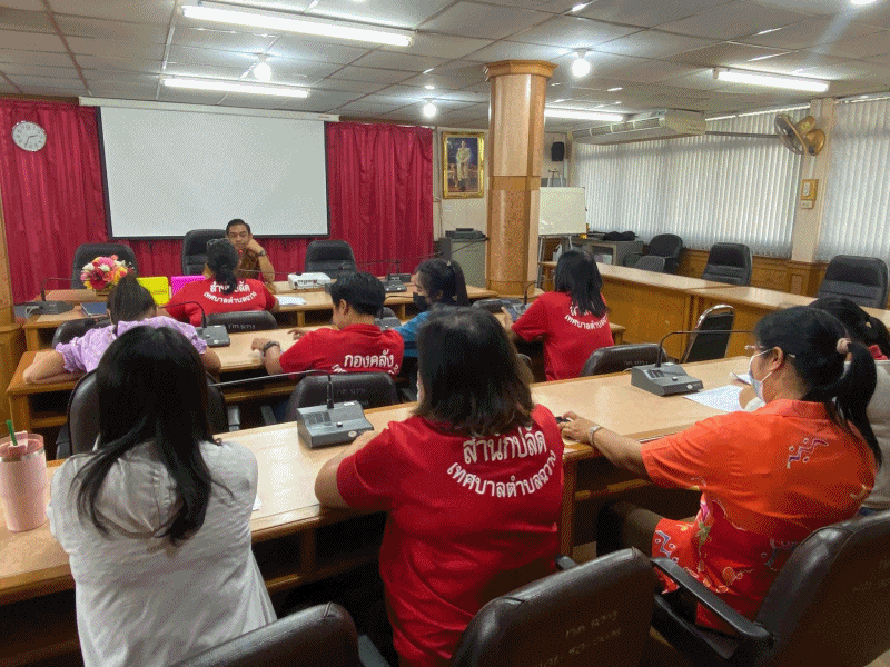 เทศบาลตำบลฉวาง ประชุมติดตามการดำเนินงานโครงการบูรณาการเครือข่ายชุมชนท้องถิ่นจัดการตนเองแบบพอเพียง