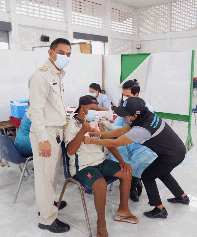 เทศบาลตำบลฉวาง บริการฉีดวัคซีน "ซิโนฟาร์ม" รอบที่ 2
