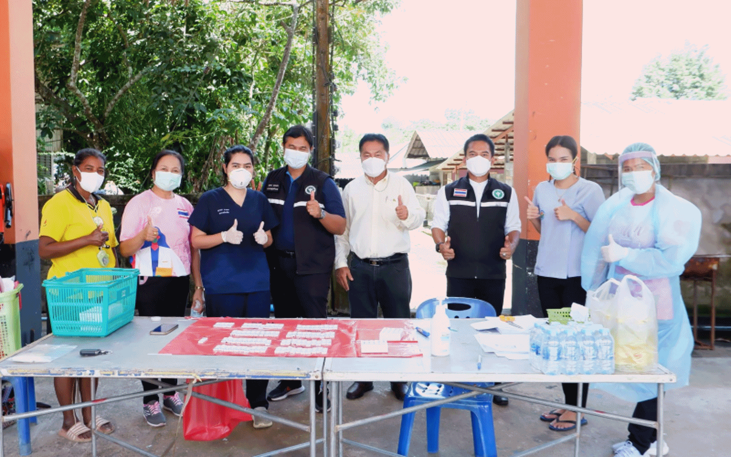 เทศบาลตำบลฉวาง ตรวจเชิงรุก (ATK) ให้กับพนักงานและเจ้าหน้าที่เทศบาลตำบลฉวาง