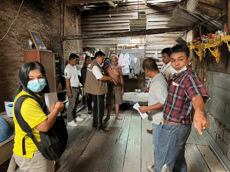 เทศบาลตำบลฉวาง ลงพื้นที่สำรวจบ้านผู้สูงอายุ ตามโครงการปรับสภาพแวดล้อมและสิ่งอำนวยความสะดวกของผู้สูงอายุให้เหมาะสมและปลอดภัย
